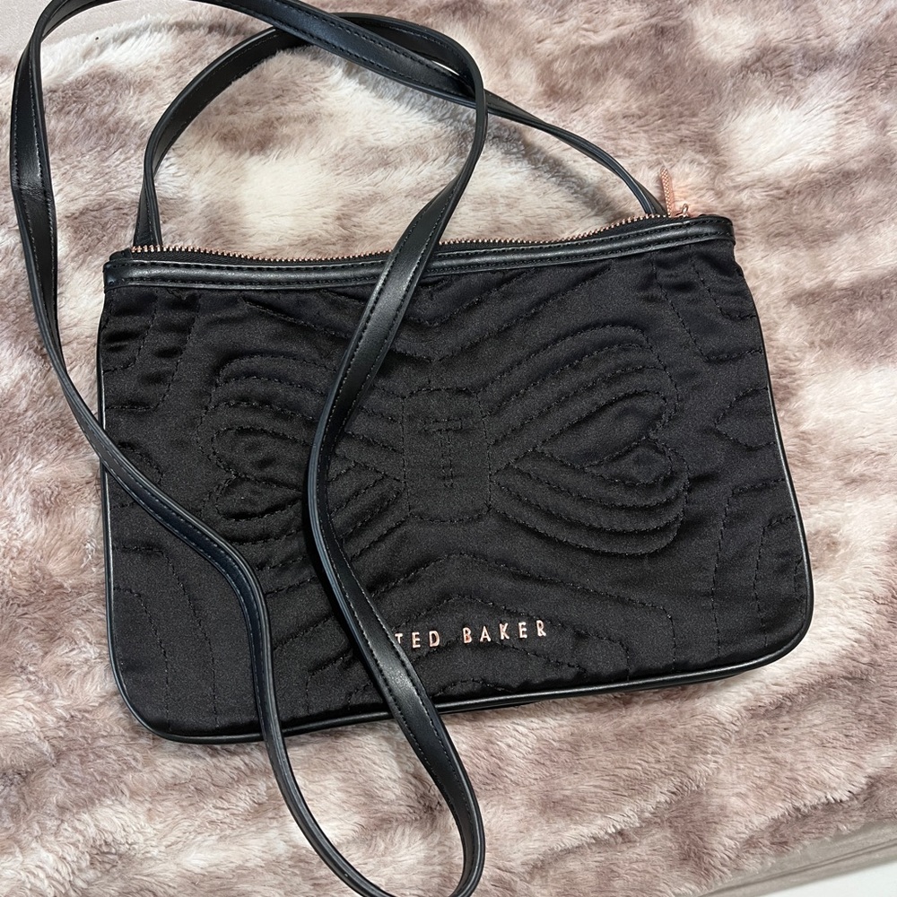 Ted baker crossbody purse black rose gold zippers butterfly